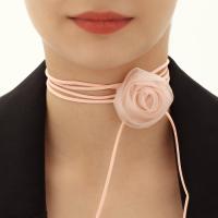 Чокер "Танго" роза блестящая, цвет пыльный розовый